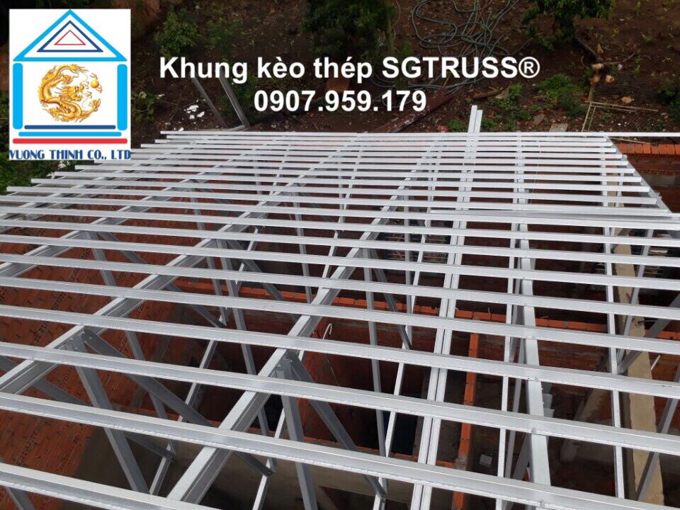 (VŨNG TÀU) MÁI NHÀ ANH NHẬT, DIỆ TÍCH MÁI 2552m2, SỬ DỤNG KHUNG KÈO MÁI SGTRUSS DO VƯƠNG THỊNH THI CÔNG TRỌN GÓI 