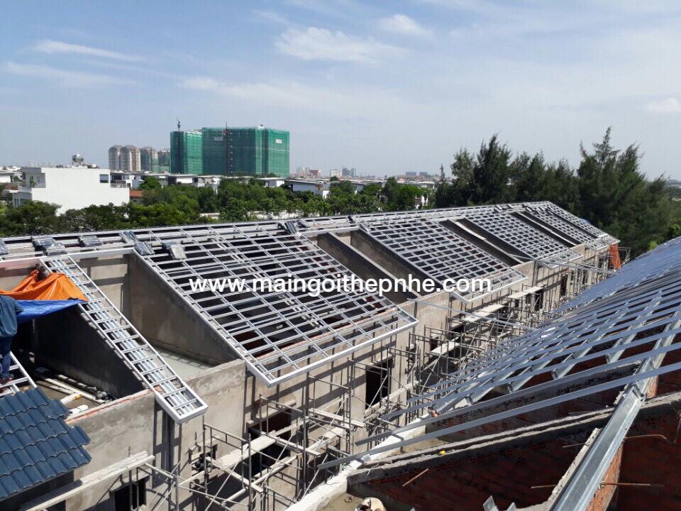 (DỰ ÁN RIVER PARK - QUẬN 9) KHUNG KÈO SGTRUSS ĐỒNG HÀNH CÙNG HÒA BÌNH GROUP - GIAI ĐOẠN 2: THI CÔNG 28 CĂN KÈO MÁI 